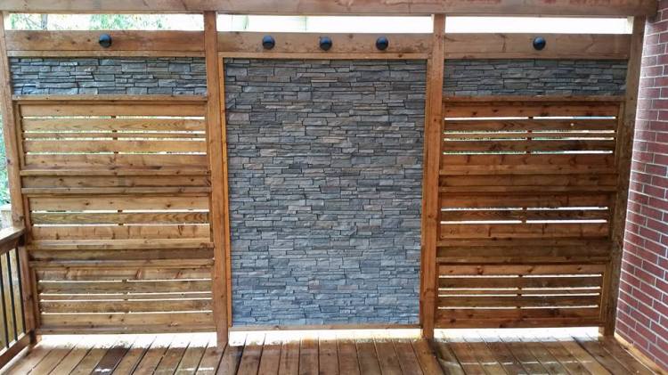 Custom Privacy Screen with Brick Insert Installed by KeirCon