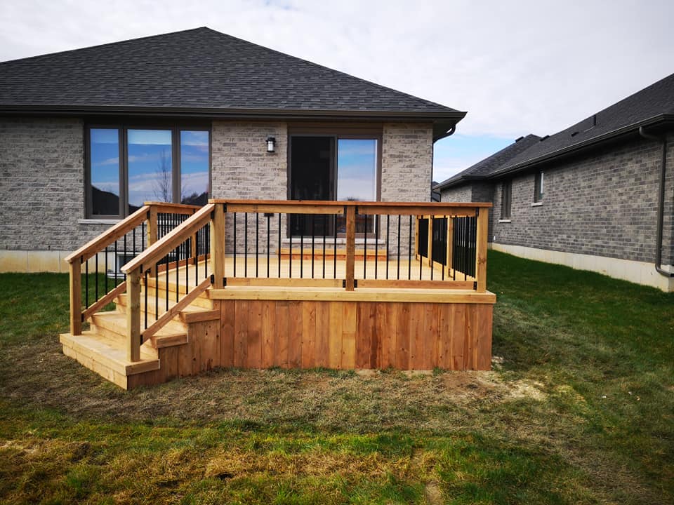 Custom Wood Deck Built by KeirCon